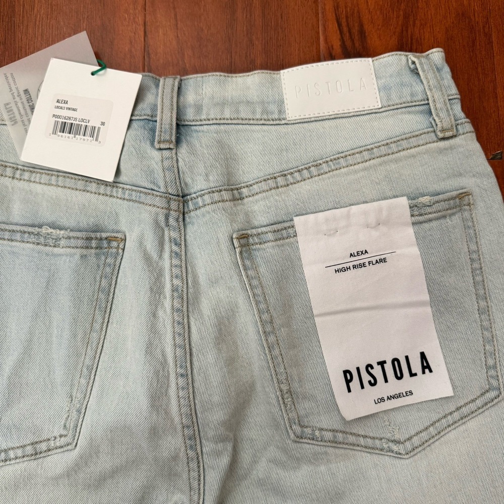 NWT Pistola Alexa High Rise Flare Jeans Denim Women Light Wash Size 30 - Picture 14 of 16